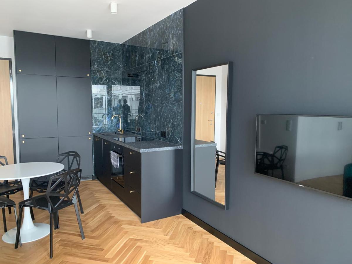 Apartamenty Wola Goleszowska Varšava Exteriér fotografie
